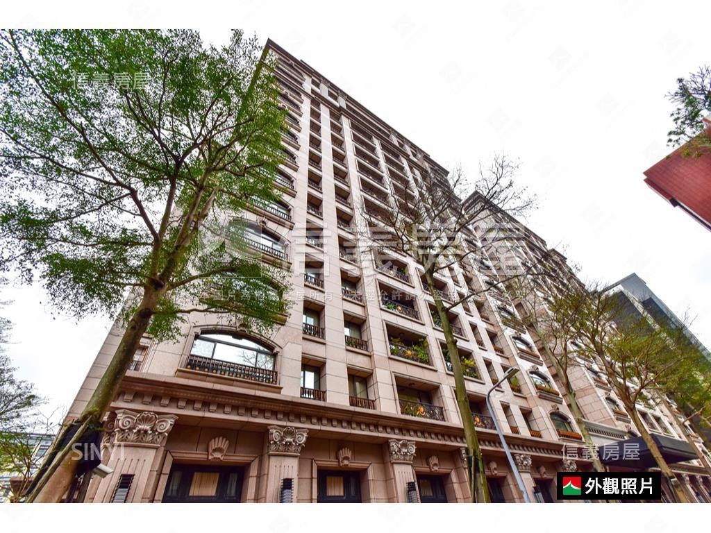 圓頂世紀朝南高樓景觀戶房屋室內格局與周邊環境