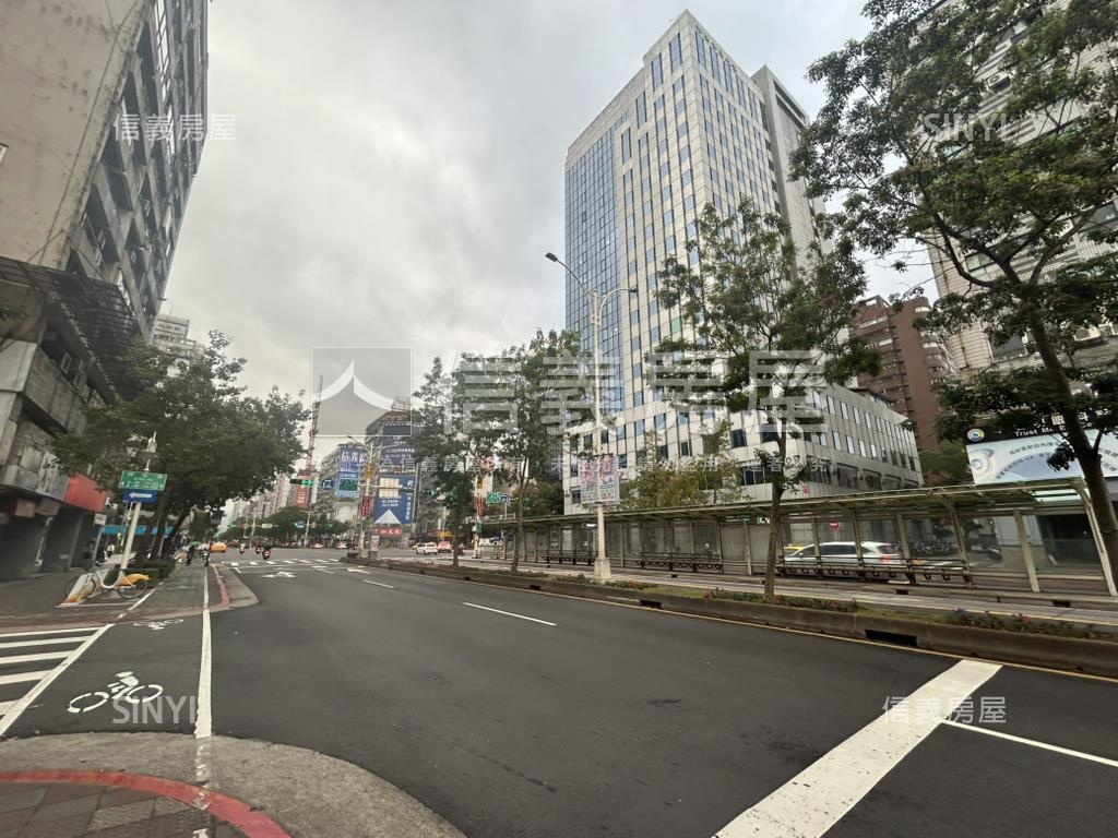 信義高樓小套房房屋室內格局與周邊環境