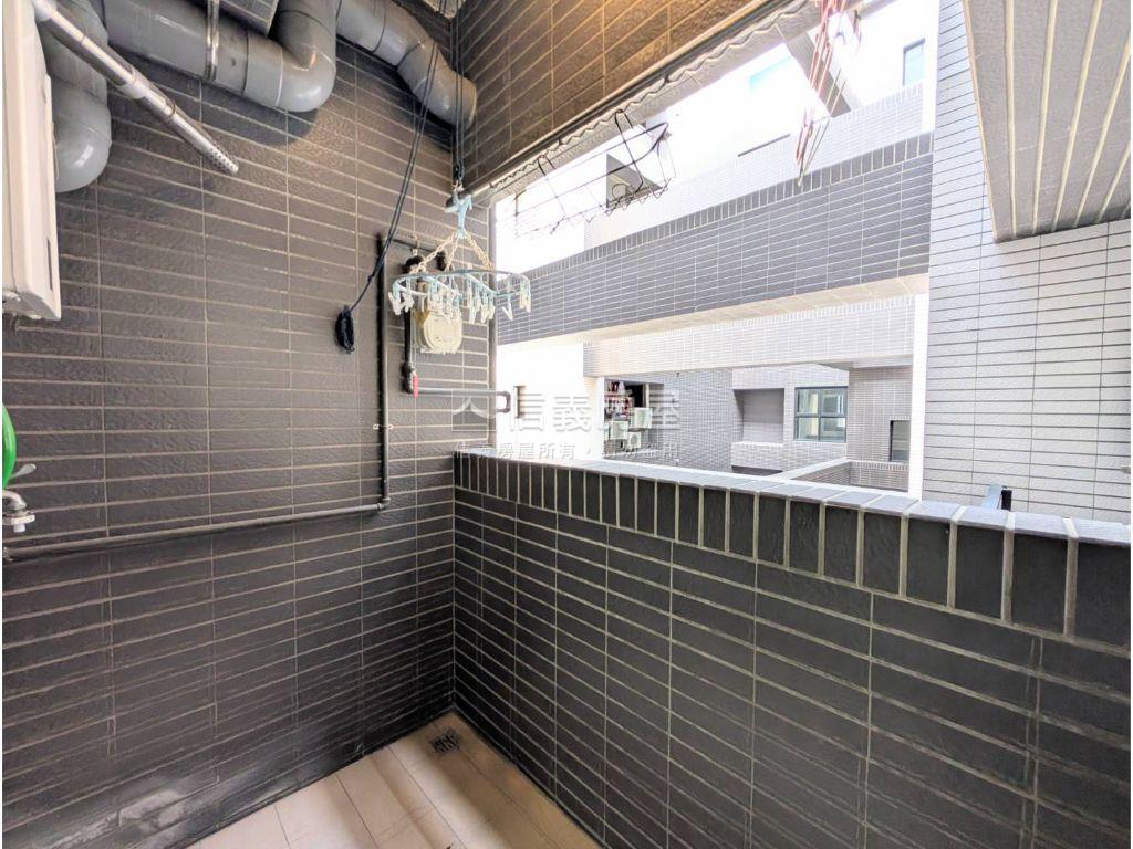 橋頭新市鎮景觀亮三房平車房屋室內格局與周邊環境