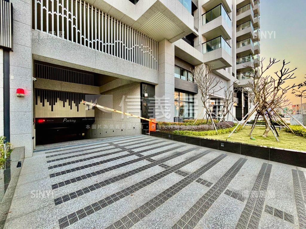高樓層採光雙衛浴兩房車位房屋室內格局與周邊環境
