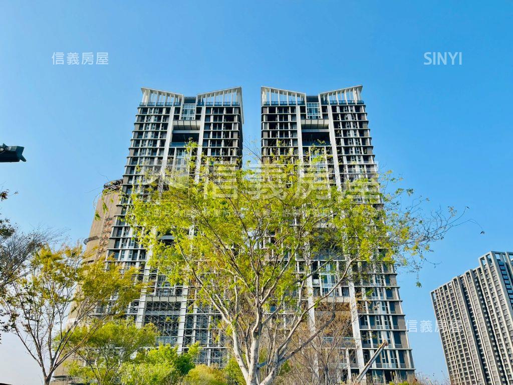 中央公園高樓２房１室平車房屋室內格局與周邊環境