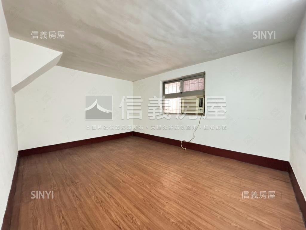 近未來中山醫學院成家透天房屋室內格局與周邊環境
