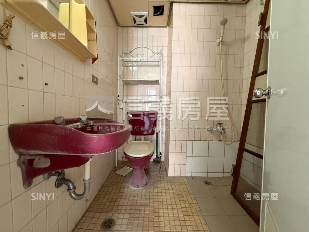 俗！莒光近一中大三房房屋室內格局與周邊環境