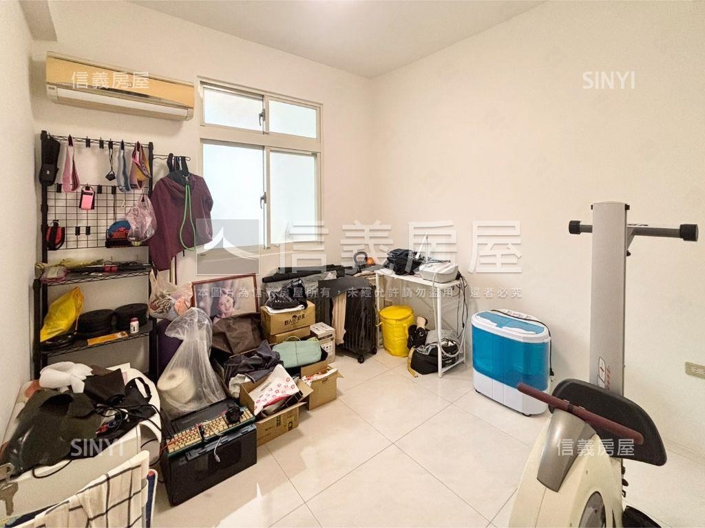 南雅西路方正格局屋況佳房屋室內格局與周邊環境