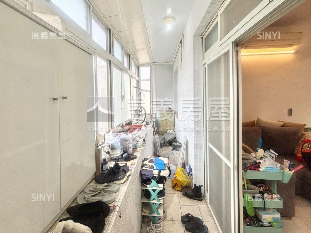 南雅西路方正格局屋況佳房屋室內格局與周邊環境
