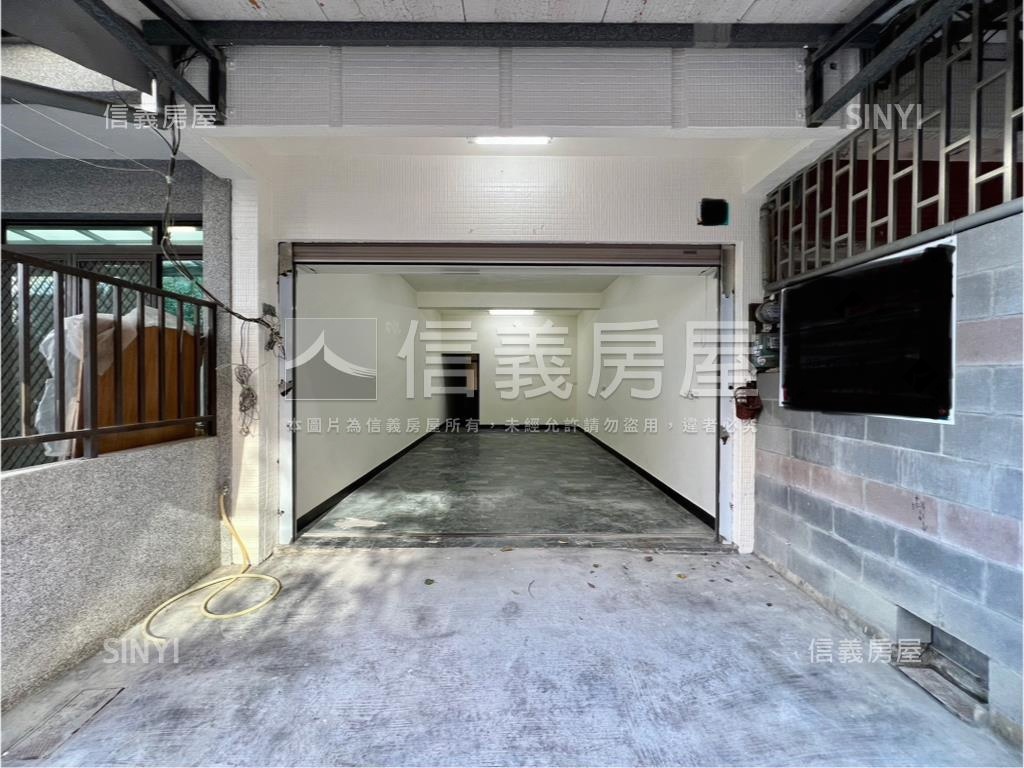 東區｜傳統格局店透房屋室內格局與周邊環境