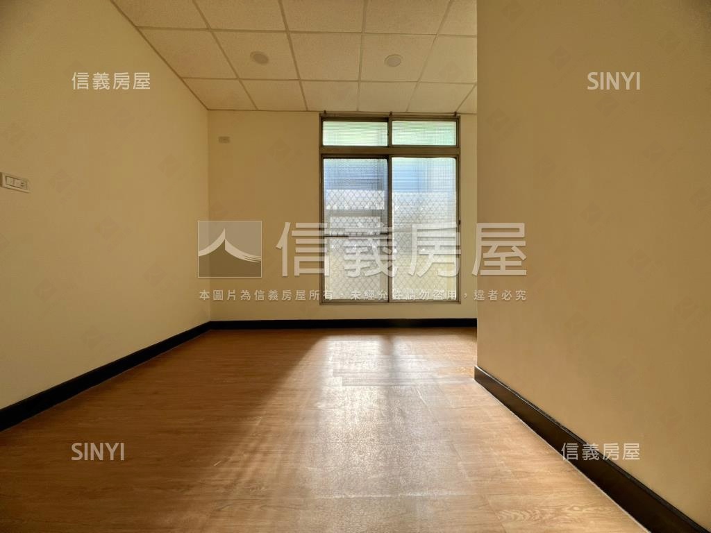 東區｜傳統格局店透房屋室內格局與周邊環境
