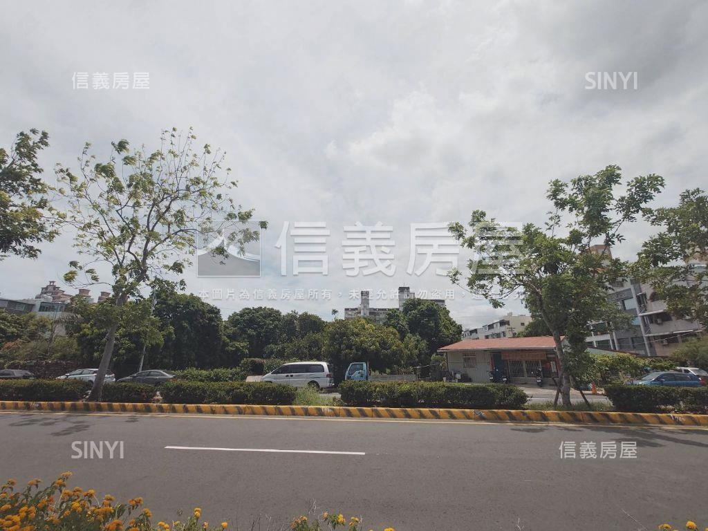 岡山河景第一排土地房屋室內格局與周邊環境