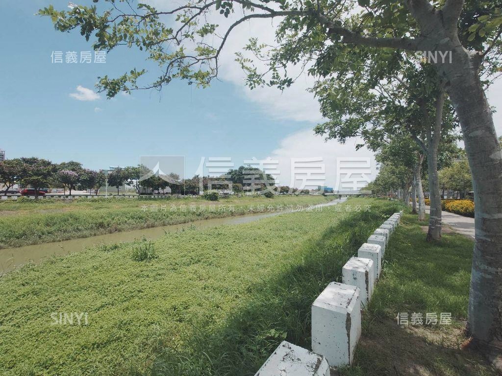 岡山河景第一排土地房屋室內格局與周邊環境