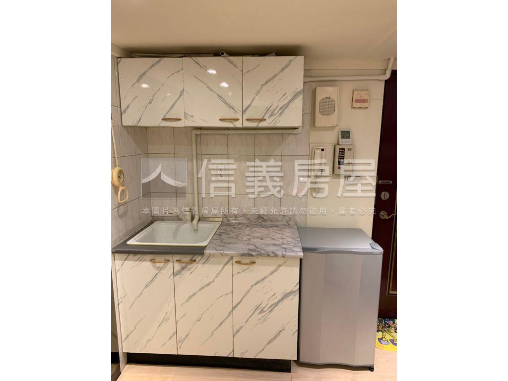 低總價金華國中設籍套房房屋室內格局與周邊環境