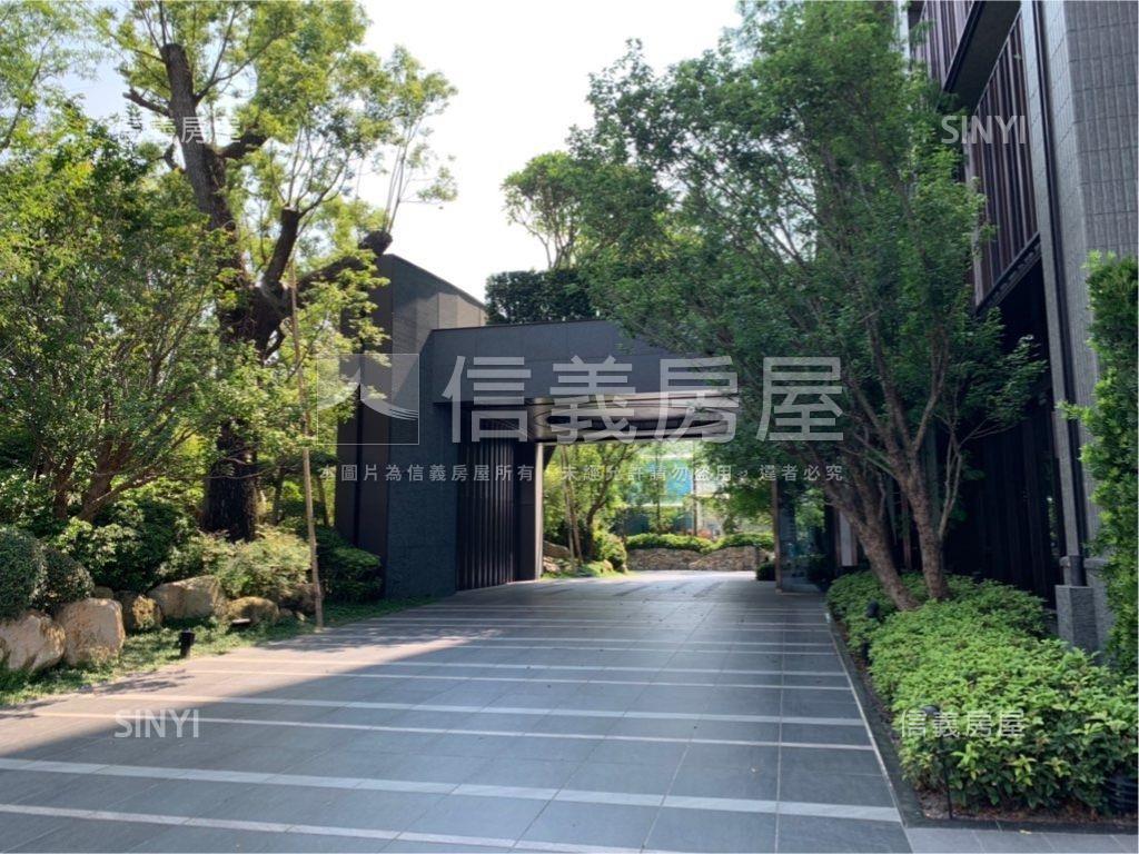 單元二惠宇大聚三房雙車位房屋室內格局與周邊環境