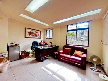 明曜旁質感美廈