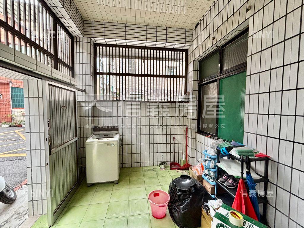 後昌商圈邊間機能美透天房屋室內格局與周邊環境