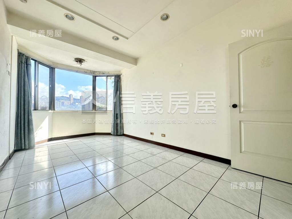 景中靜語‧緣待君來房屋室內格局與周邊環境