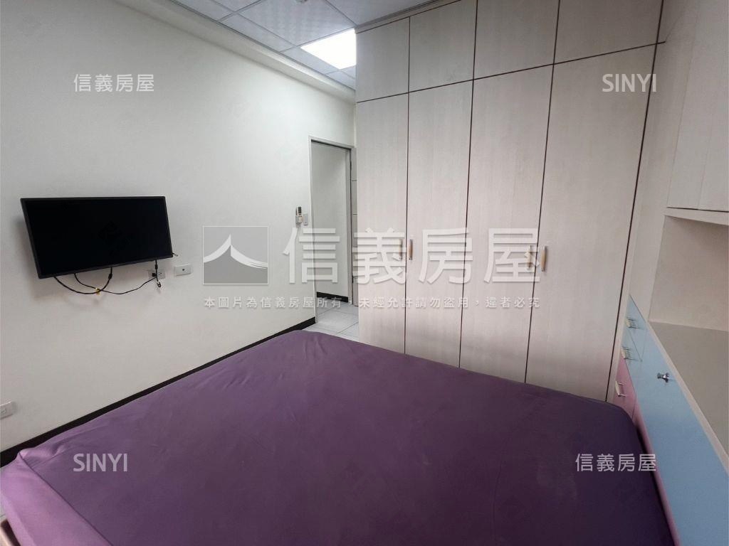 成大桂花河畔三房高樓平車房屋室內格局與周邊環境