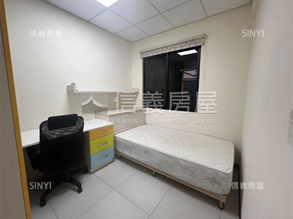 成大桂花河畔三房高樓平車房屋室內格局與周邊環境