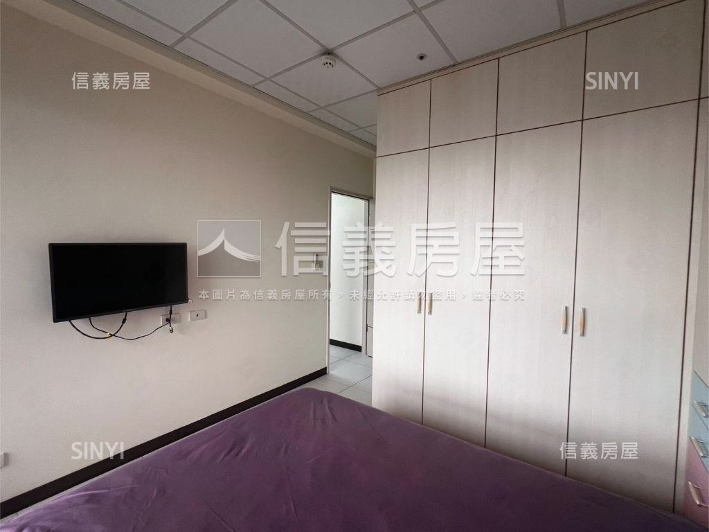 成大桂花河畔三房高樓平車房屋室內格局與周邊環境