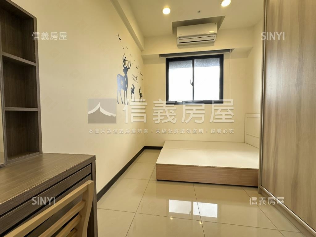 傲視絕景五華悅房屋室內格局與周邊環境