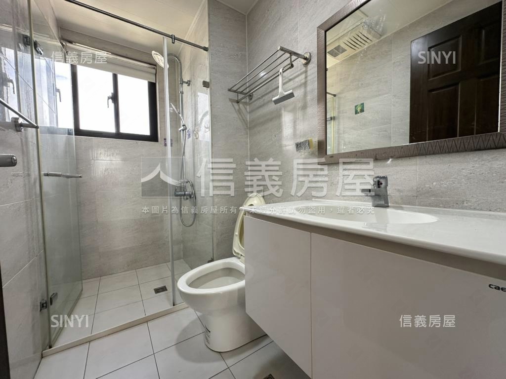 傲視絕景五華悅房屋室內格局與周邊環境