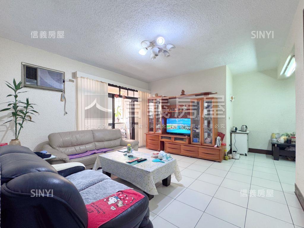 景安捷運✦方正公寓二樓房屋室內格局與周邊環境