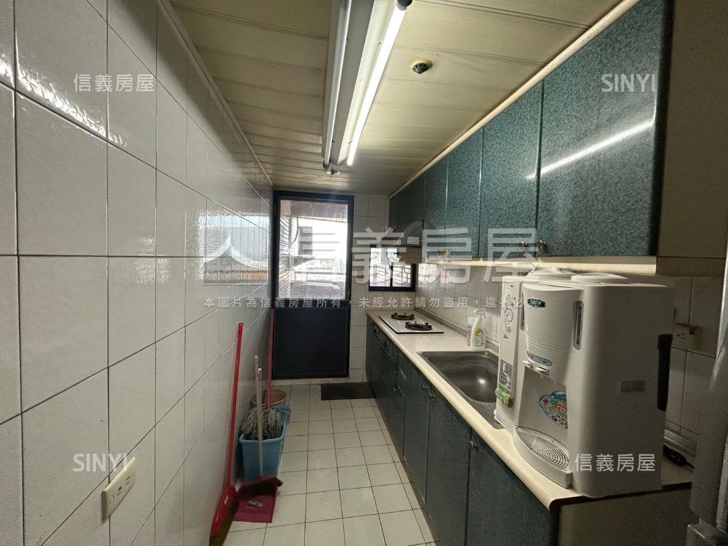 陽明國中稀有高樓三房房屋室內格局與周邊環境