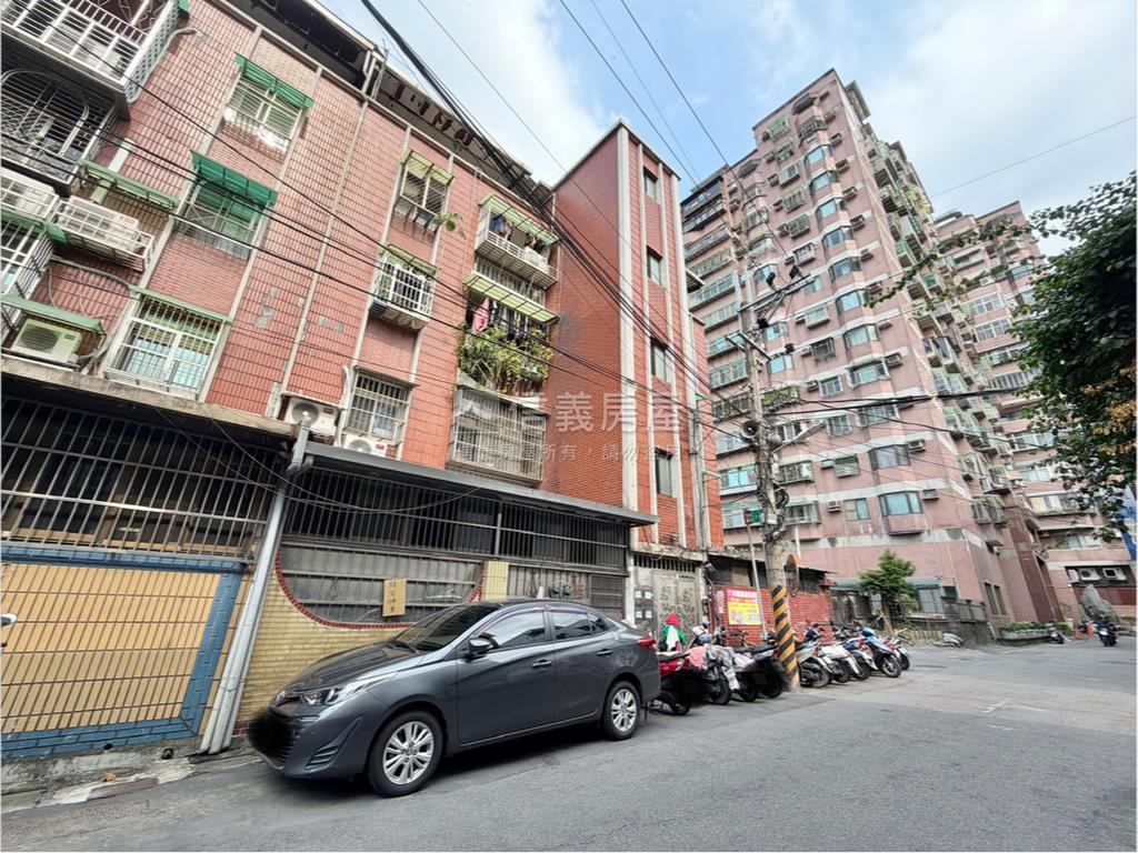 近捷運•中山路美宅房屋室內格局與周邊環境