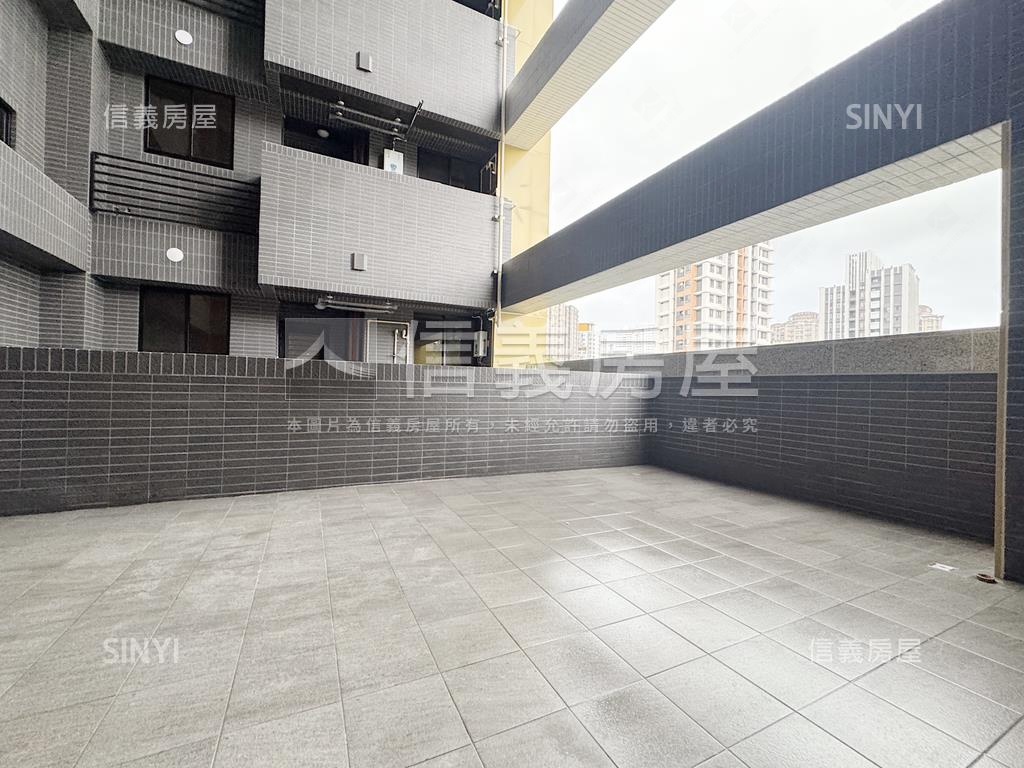 彩玉大露臺三房車位房屋室內格局與周邊環境