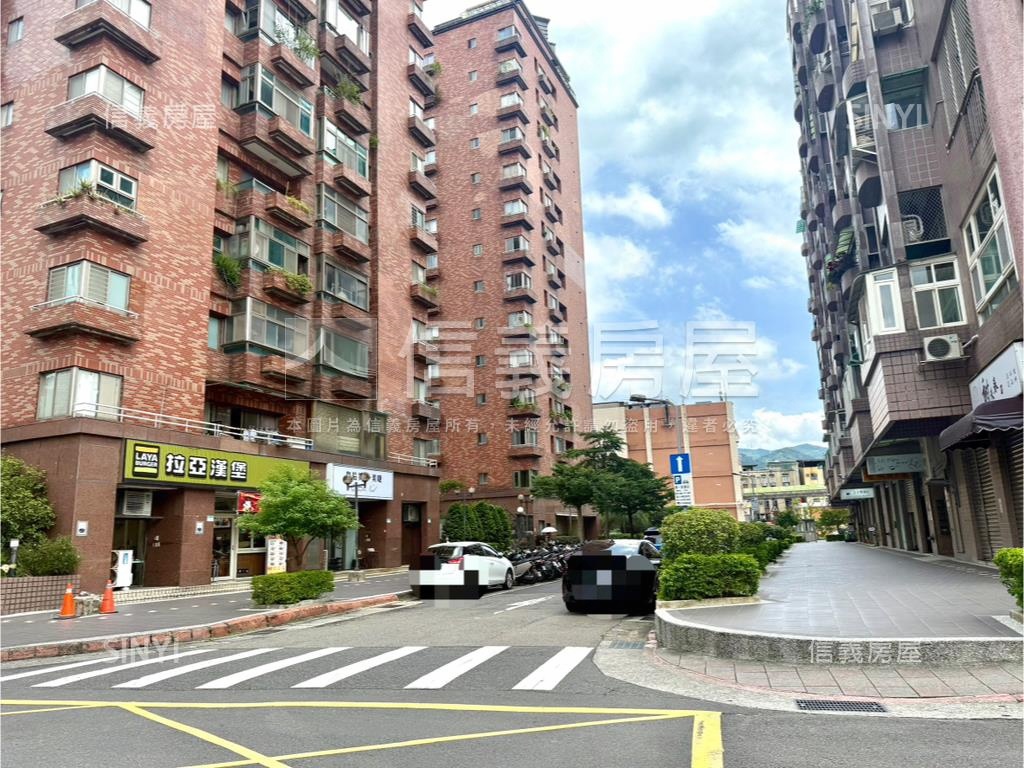 內湖稀有一樓可住可店房屋室內格局與周邊環境