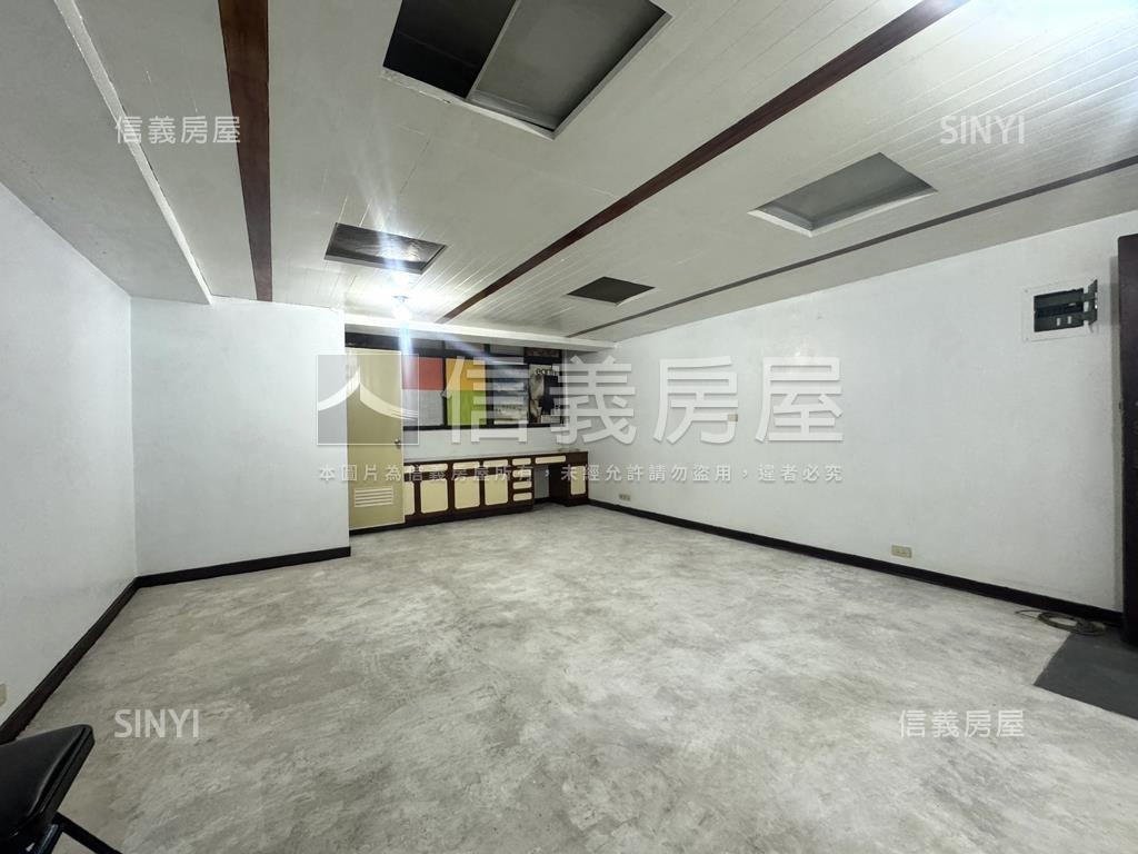 台北車站五鐵共構美宅房屋室內格局與周邊環境