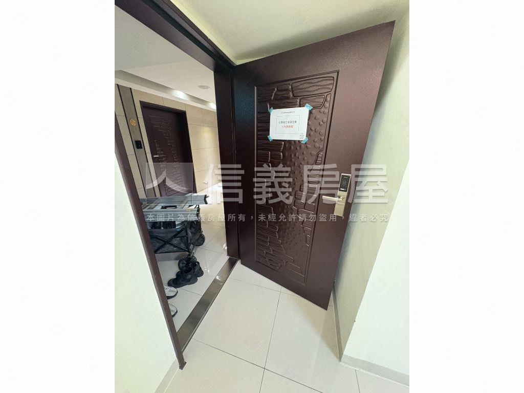 急售新灣區三房平車房屋室內格局與周邊環境