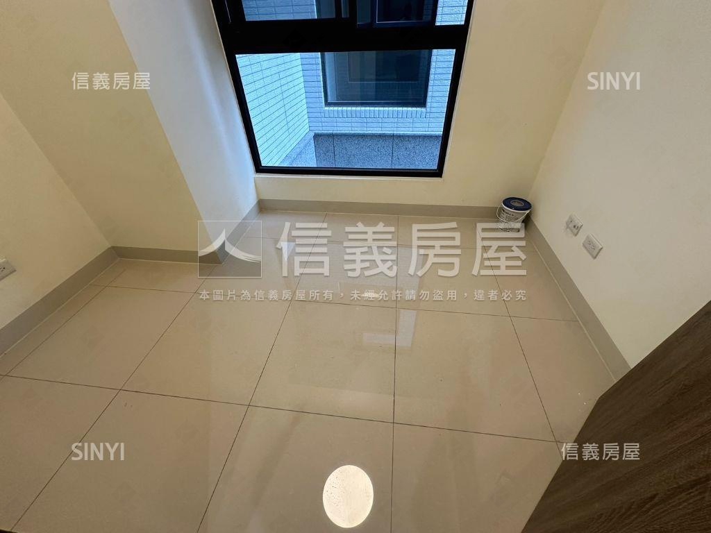 急售新灣區三房平車房屋室內格局與周邊環境