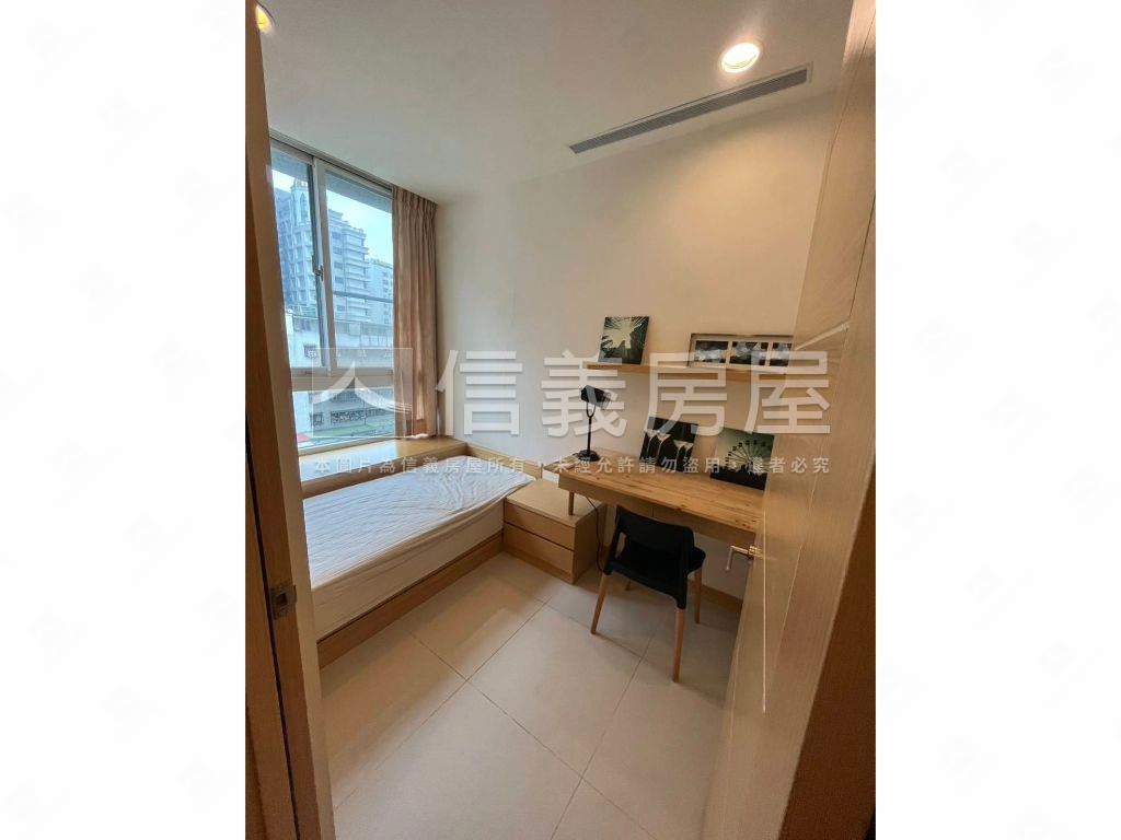 電梯三房有裝潢好停車房屋室內格局與周邊環境