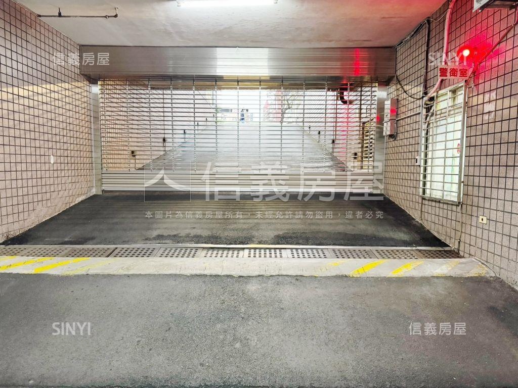 內科港墘路精選大樓車位房屋室內格局與周邊環境