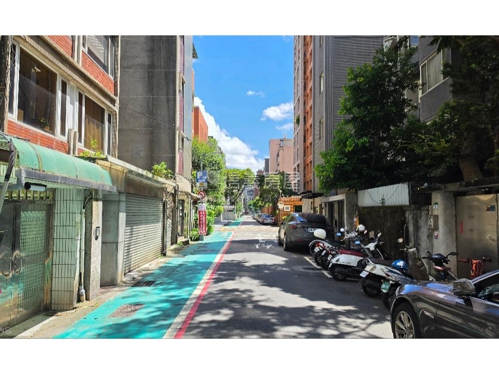 中正國中住辦一樓房屋室內格局與周邊環境