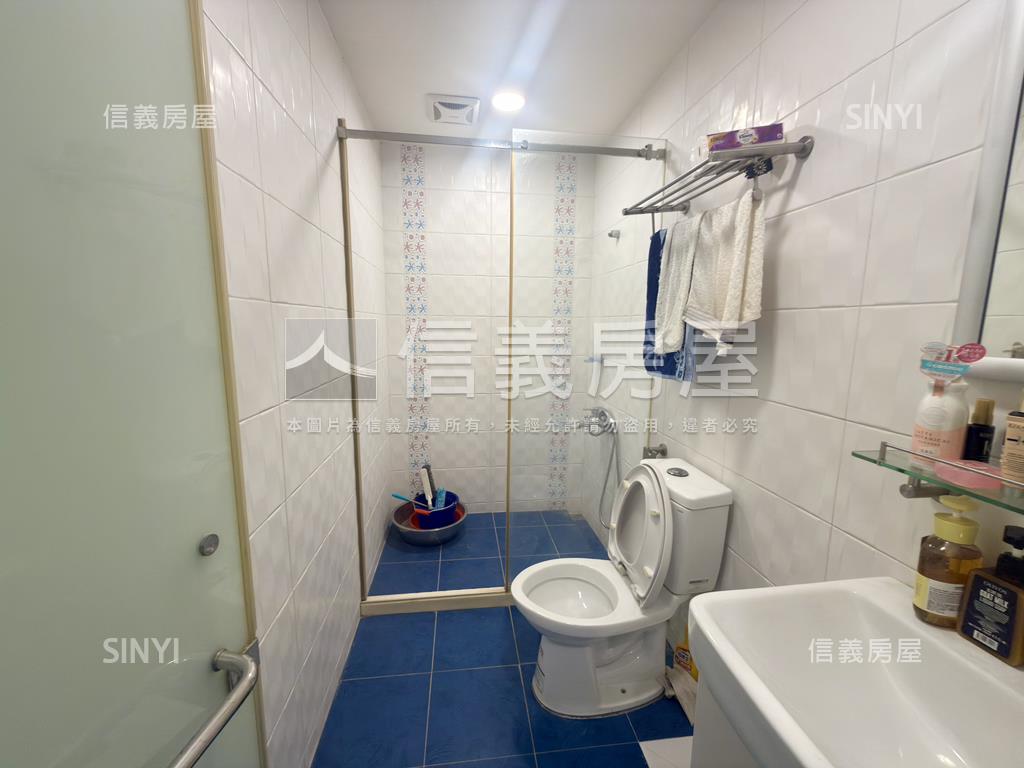 近巴克禮間間套房傳統美透房屋室內格局與周邊環境