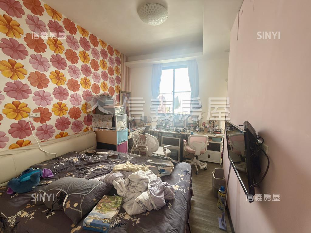 近巴克禮間間套房傳統美透房屋室內格局與周邊環境