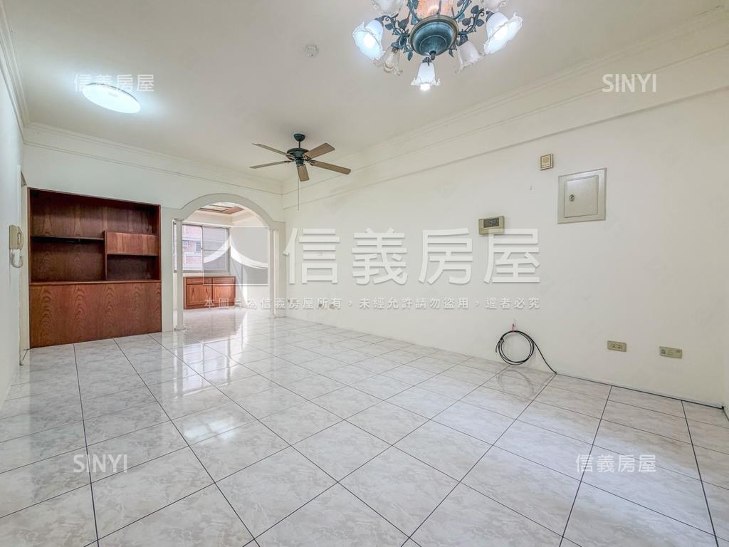 河堤學區成家三房平車房屋室內格局與周邊環境