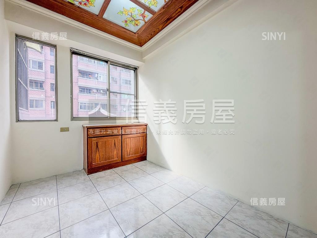 河堤學區成家三房平車房屋室內格局與周邊環境