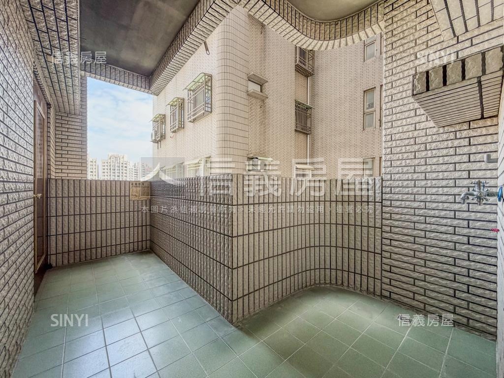 河堤學區成家三房平車房屋室內格局與周邊環境