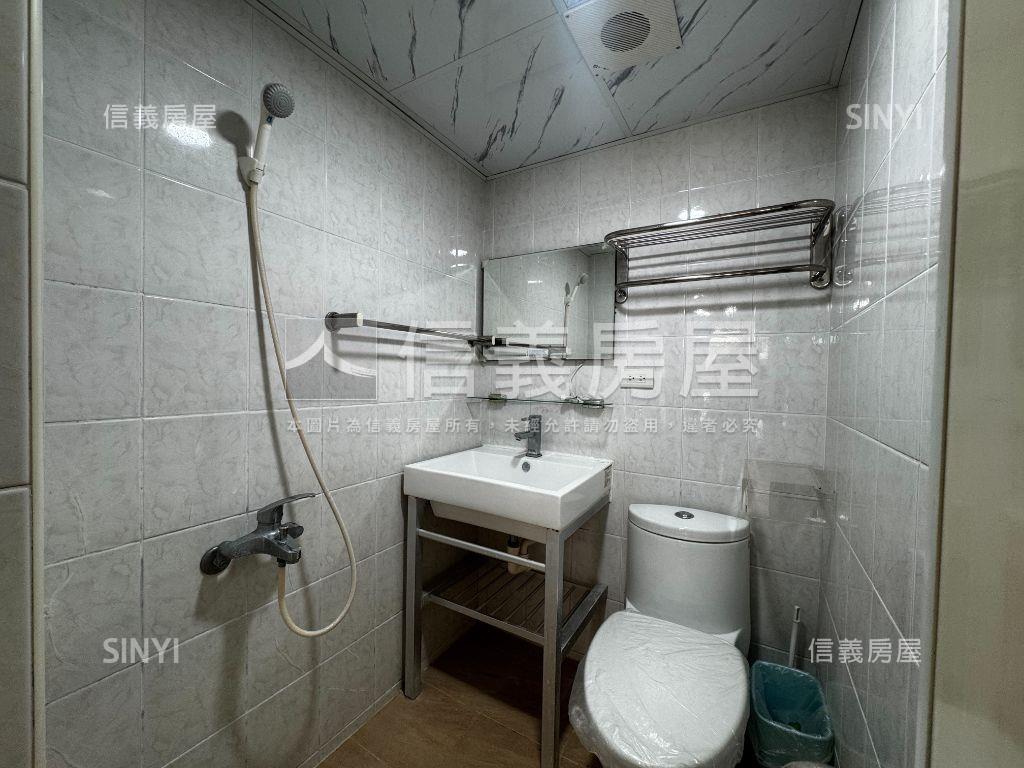 柳川河畔旁３房平車房屋室內格局與周邊環境