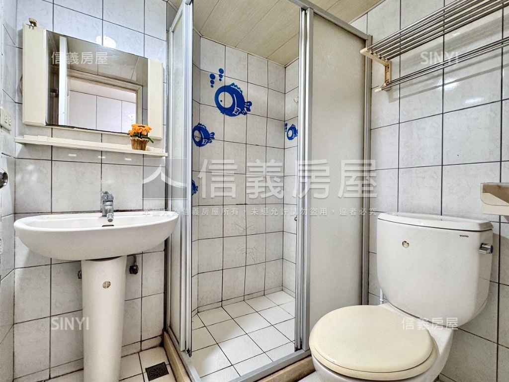 【巨蛋捷運】小資美宅房屋室內格局與周邊環境