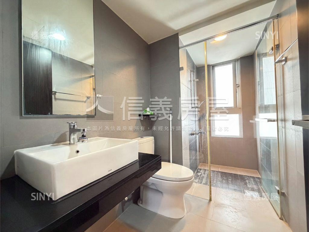 水丰林雙衛浴開窗三房平車房屋室內格局與周邊環境