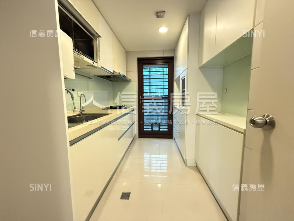中正紀念堂旁稀有玥賞房屋室內格局與周邊環境