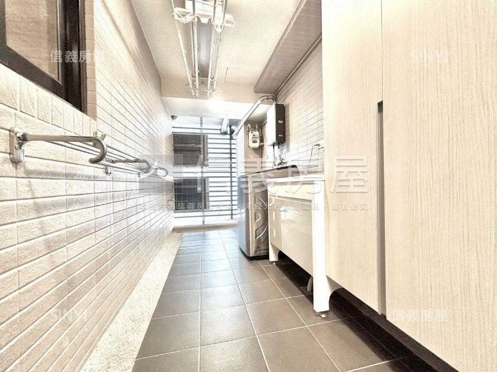 富宇麗緻精裝帝王視野戶房屋室內格局與周邊環境