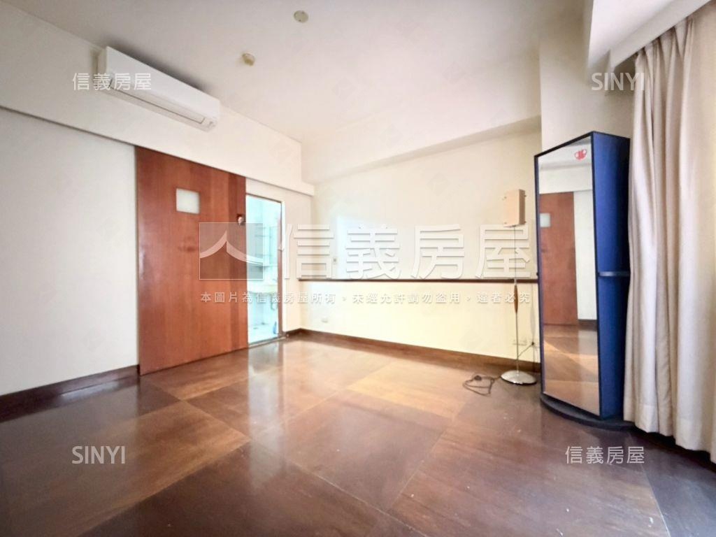 小資首選長榮吉邸平面車位房屋室內格局與周邊環境