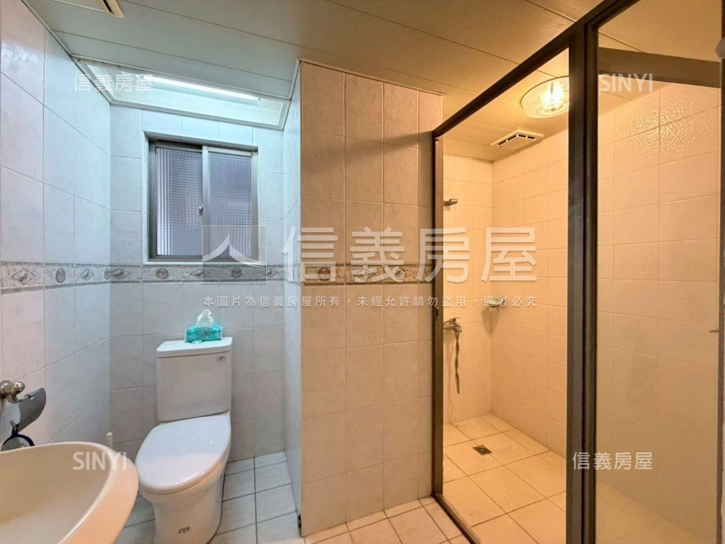 小資首選長榮吉邸平面車位房屋室內格局與周邊環境