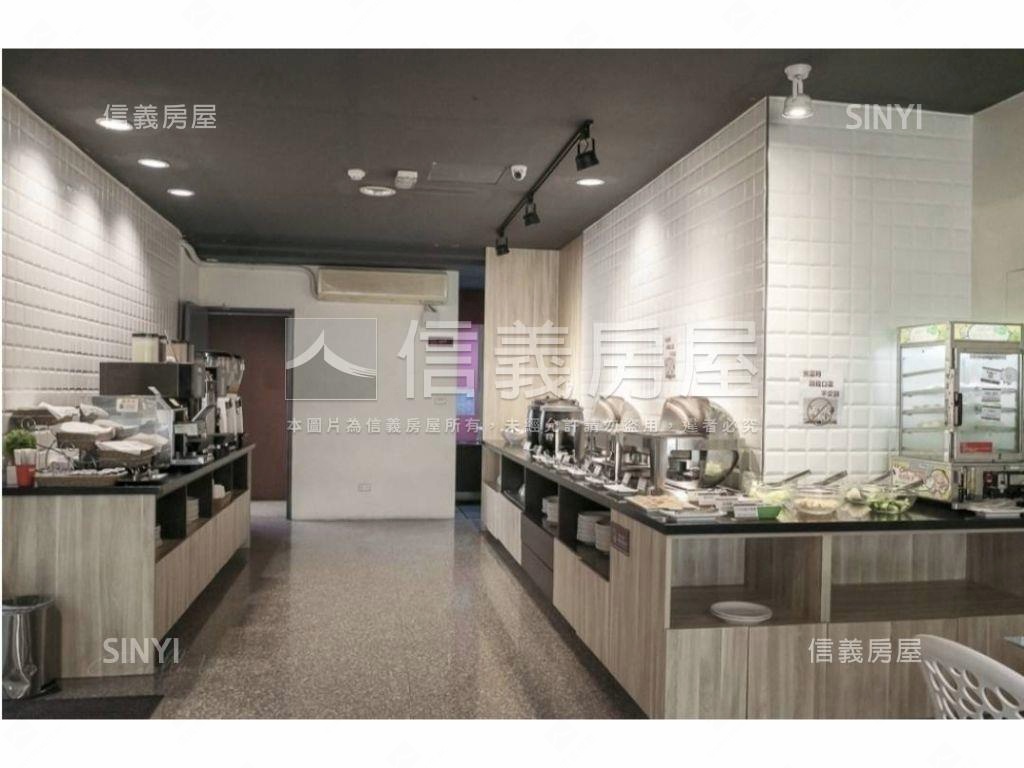 青海河南路口燙金熱鬧店面房屋室內格局與周邊環境