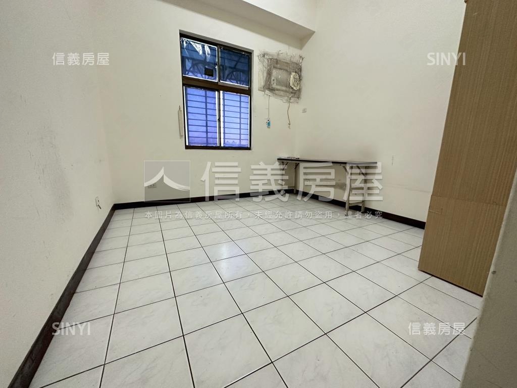 捷運８８８房屋室內格局與周邊環境