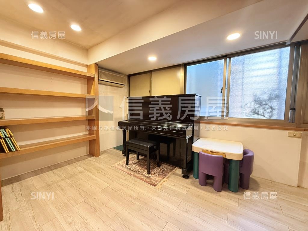 近美術館靜謐美寓房屋室內格局與周邊環境