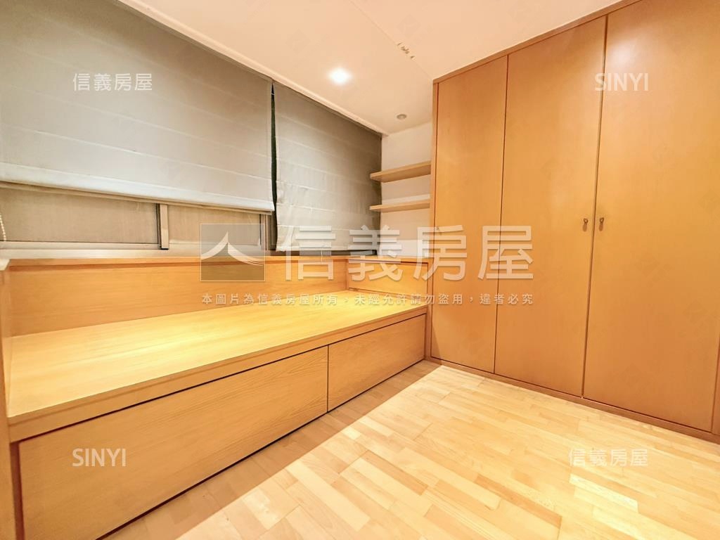 近美術館靜謐美寓房屋室內格局與周邊環境